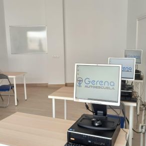 113 Foto 1 Autoescuela